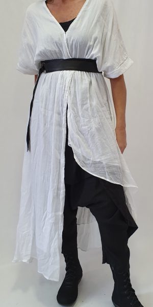 Katoenen zomerjurk met leren band